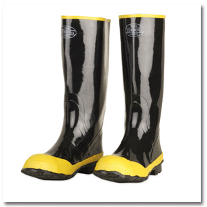 Steel Toe Boots: 13-364
